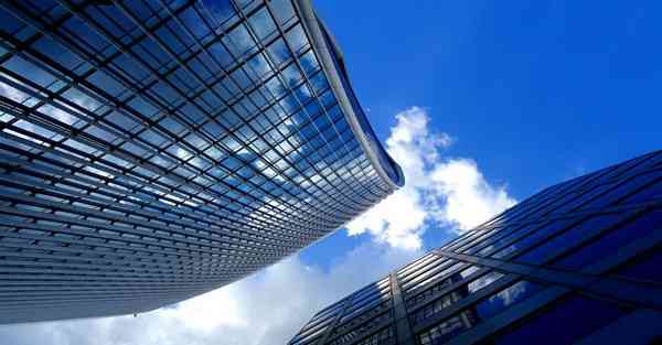 战胜儿童智能机器人