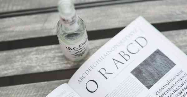 智能机器人给孩子早教知识