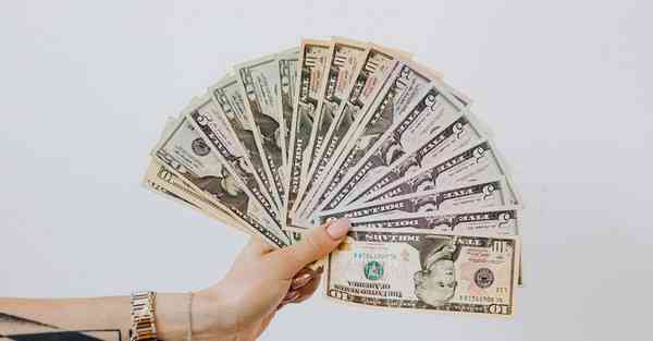 贝拉儿童智能教育机器人