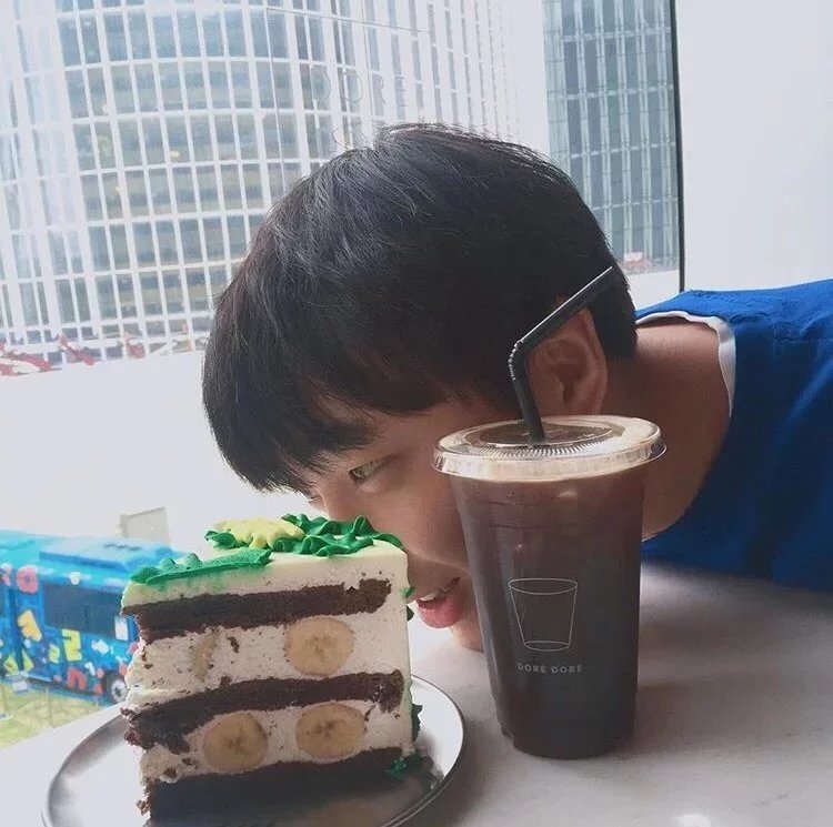 鲁志珊琛