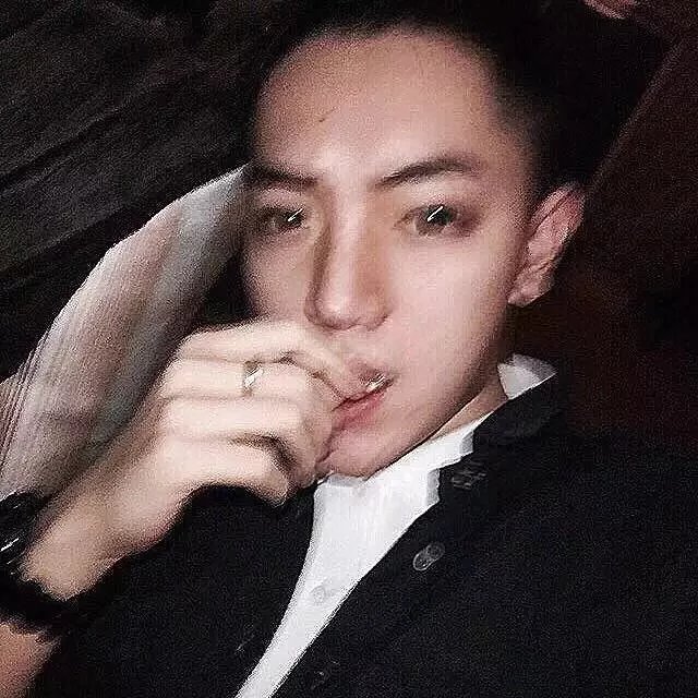太叔儿初玲