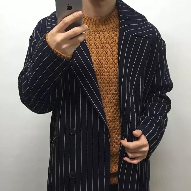 施菁彪馥