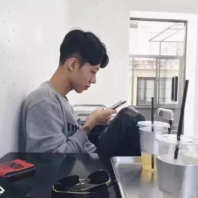 邓苛雯泰